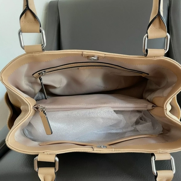 Calvin Klein Calf Leather Medium Tote NWOT - Picture 8 of 10